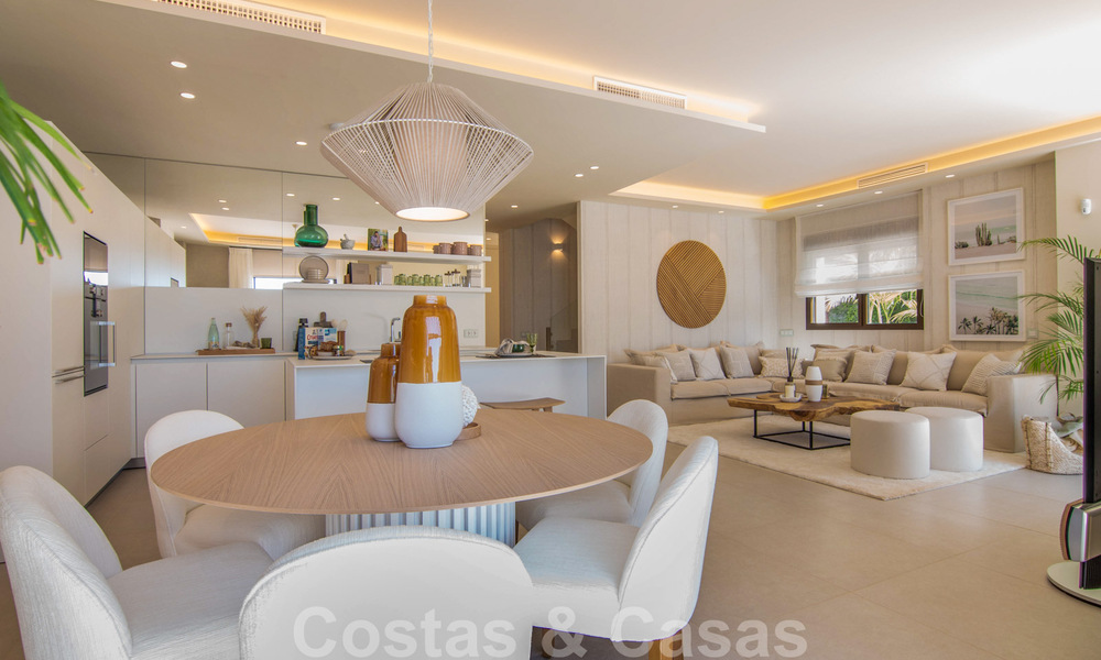New luxury front line beach apartments for sale in an exclusive complex, New Golden Mile, Marbella - Estepona 40500