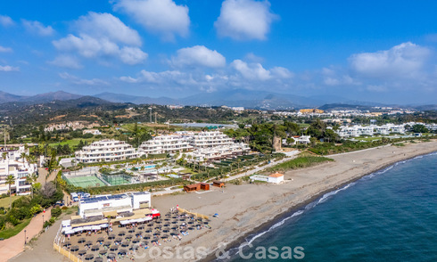 New luxury front line beach apartments for sale in an exclusive complex, New Golden Mile, Marbella - Estepona 783558