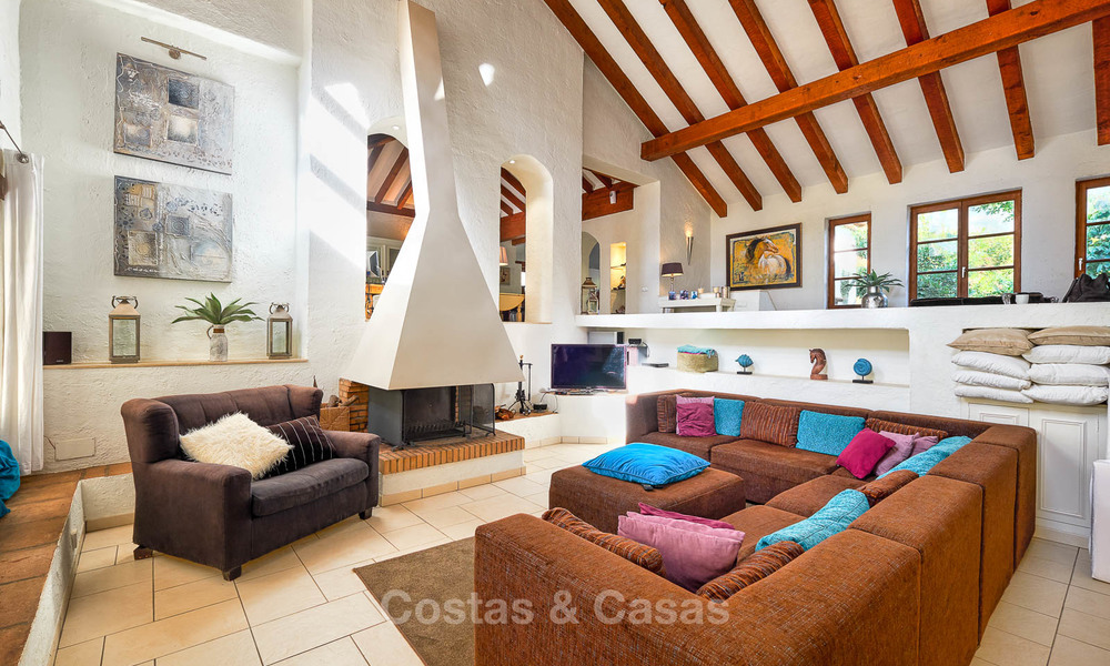 Spacious country-style villa in unique natural surroundings for sale, Casares, Costa del Sol 8080