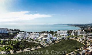 Elegant and spacious new apartments for sale, walking distance from beach and amenities, with sea views, Estepona 31372 