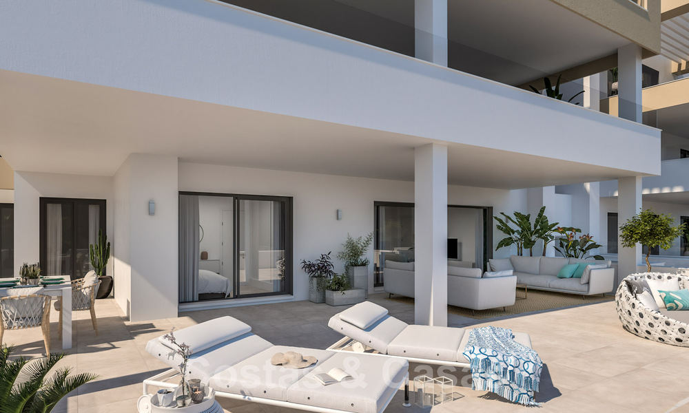 Elegant and spacious new apartments for sale, walking distance from beach and amenities, with sea views, Estepona 31385