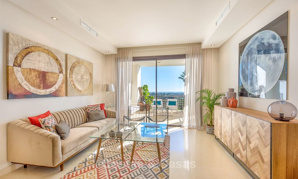 Beautiful, spacious luxury apartment with sea views for sale in a sought-after residential complex, ready to move in - Benahavis, Marbella 8287