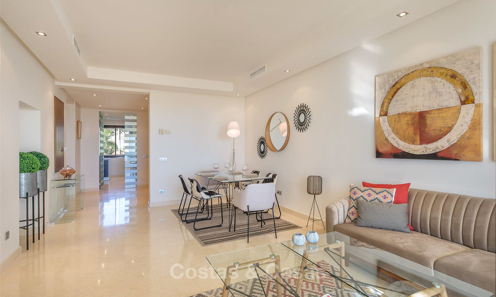 Beautiful, spacious luxury apartment with sea views for sale in a sought-after residential complex, ready to move in - Benahavis, Marbella 8288