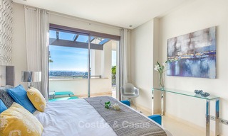 Opportunity! Gorgeous and very spacious luxury apartment with sea views for sale, ready to move in - Benahavis, Marbella 8294 