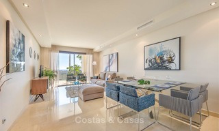 Opportunity! Gorgeous and very spacious luxury apartment with sea views for sale, ready to move in - Benahavis, Marbella 8302 