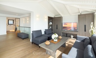 Fantastic renovated luxury villa with sea views for sale, in the Golf Valley, Nueva Andalucía, Marbella 8214 