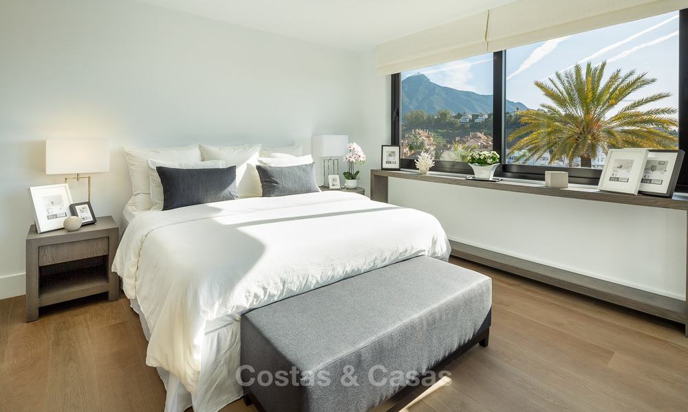 Fantastic renovated luxury villa with sea views for sale, in the Golf Valley, Nueva Andalucía, Marbella 8227