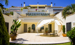 Beachfront luxury apartments for sale on the Golden Mile, Marbella, within walking distance to Puerto Banus 22339 