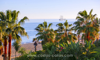 Beachfront luxury apartments for sale on the Golden Mile, Marbella, within walking distance to Puerto Banus 22343 