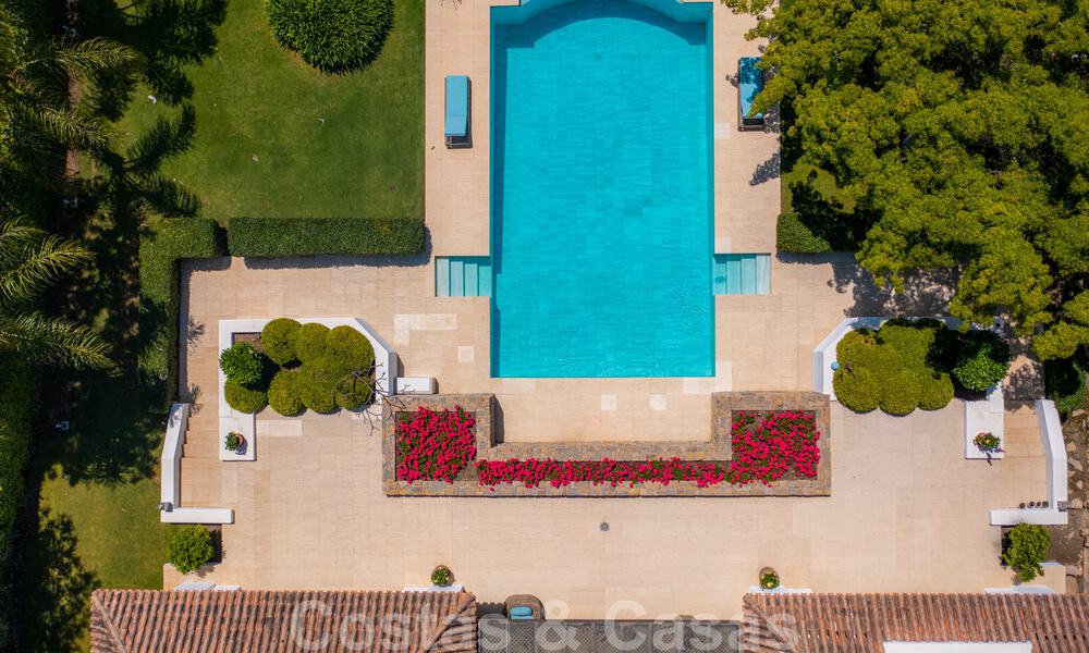 Sumptuous traditional-style luxury villa with magnificent sea views for sale, Benahavis - Marbella 37112