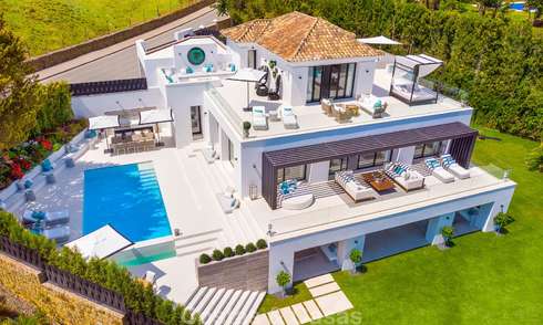 Spacious, nicely renovated luxury villa for sale with sea and golf views, Nueva Andalucía, Marbella 8567