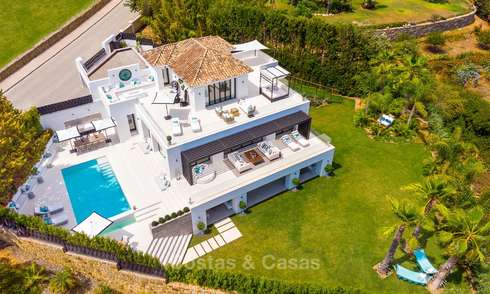 Spacious, nicely renovated luxury villa for sale with sea and golf views, Nueva Andalucía, Marbella 8566