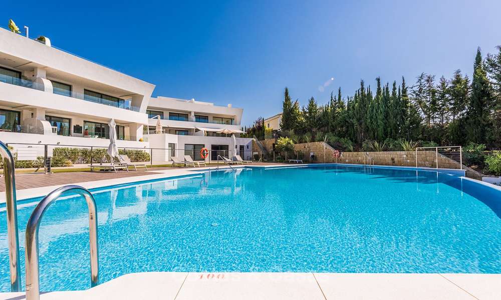 Posh modern luxury apartment for sale in a prestigious residential complex in Sierra Blanca, Golden Mile, Marbella 8787
