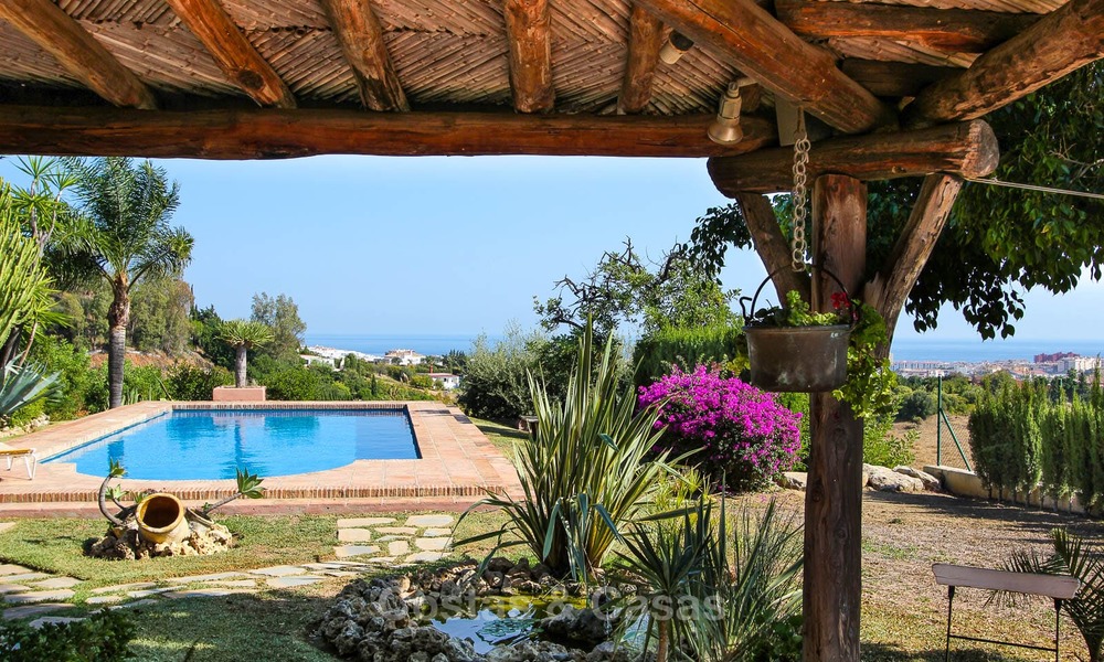 Well located and attractively priced villa - finca with sea and mountain views for sale, Estepona, Costa del Sol 8681