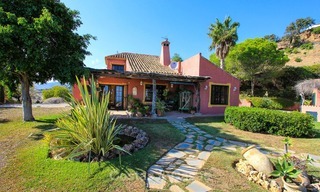 Well located and attractively priced villa - finca with sea and mountain views for sale, Estepona, Costa del Sol 8690 