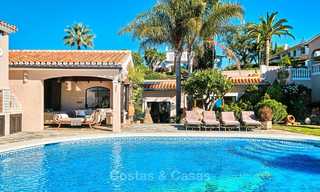 Cosy and luxurious traditional-style villa with sea views for sale, with guest house, ready to move in - Elviria, Marbella 8807 
