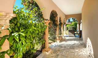 Cosy and luxurious traditional-style villa with sea views for sale, with guest house, ready to move in - Elviria, Marbella 8817 