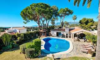 Cosy and luxurious traditional-style villa with sea views for sale, with guest house, ready to move in - Elviria, Marbella 8864 