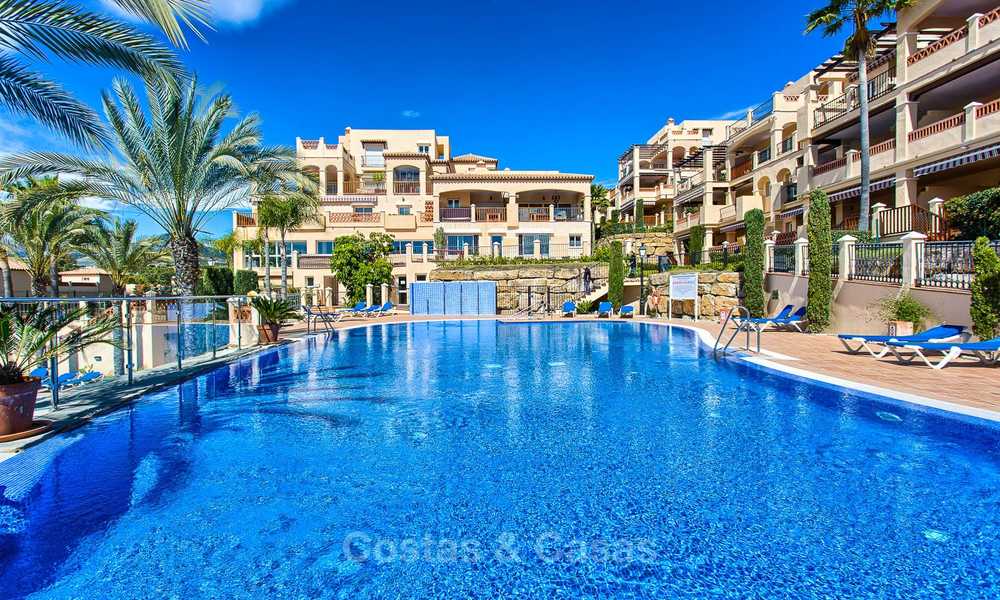Stunning penthouse apartment for sale in a luxury complex, front line golf with sea views - Marbella - Estepona 8870