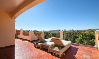 Stunning penthouse apartment for sale in a luxury complex, front line golf with sea views - Marbella - Estepona 8896 