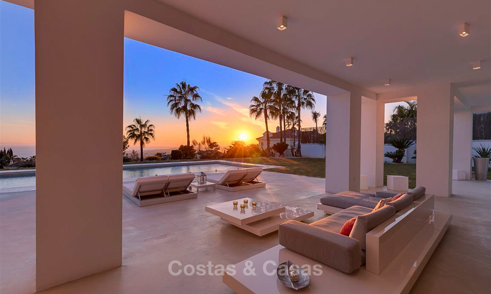 Truly stunning contemporary luxury villa with sea views for sale in the exclusive Sierra Blanca district - Golden Mile, Marbella 8950