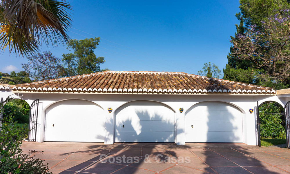 Unique offering! Beautiful countryside estate of 5 villas on a huge plot for sale, with stunning sea views - Mijas, Costa del Sol 9009
