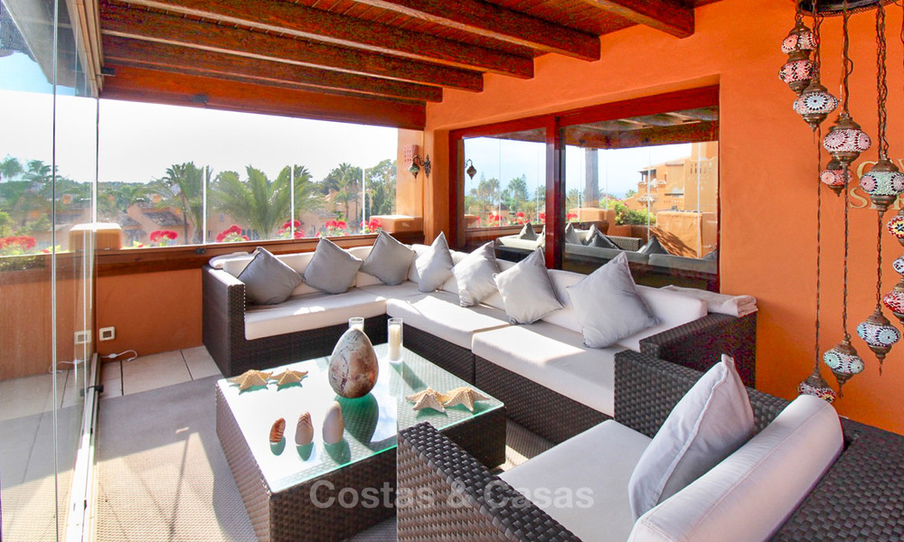 Spectacular penthouse with a private pool in a luxury complex for sale, front line beach – New Golden Mile, Marbella - Estepona 9086