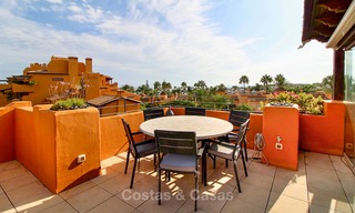 Spectacular penthouse with a private pool in a luxury complex for sale, front line beach – New Golden Mile, Marbella - Estepona 9123 
