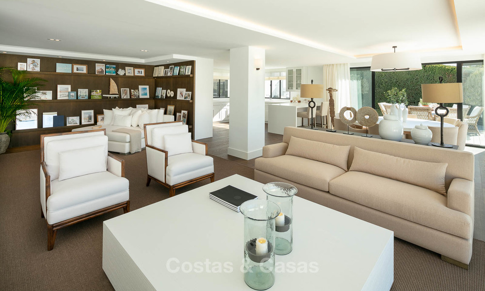 Prestigious renovated luxury villa for sale, front line golf, Nueva Andalucía, Marbella 9434