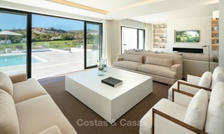 Prestigious renovated luxury villa for sale, front line golf, Nueva Andalucía, Marbella 9435 