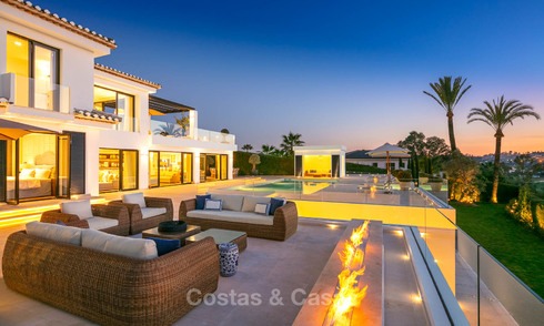 Prestigious renovated luxury villa for sale, front line golf, Nueva Andalucía, Marbella 9452