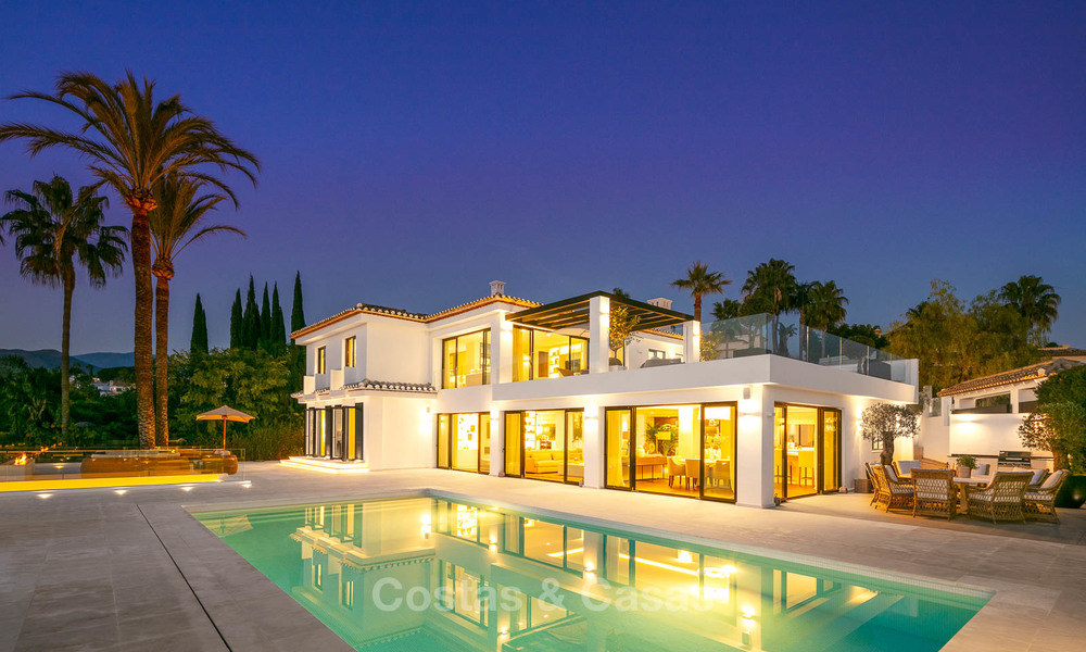 Prestigious renovated luxury villa for sale, front line golf, Nueva Andalucía, Marbella 9453