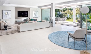 Exquisite modern luxury villa for sale, beachside Puerto Banus, Marbella 9530 