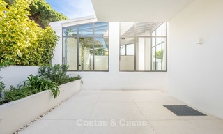 Exquisite modern luxury villa for sale, beachside Puerto Banus, Marbella 9543 
