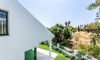 Exquisite modern luxury villa for sale, beachside Puerto Banus, Marbella 9551 