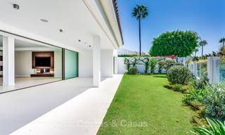 Exquisite modern luxury villa for sale, beachside Puerto Banus, Marbella 9569 