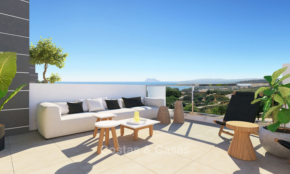 Attractive and price-favourable new townhouses with stunning sea views for sale - Sotogrande, Costa del Sol 9871