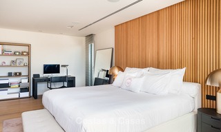 Exceptional, fully renovated beachside villa for sale on the prestigious Golden Mile, Marbella 10133 