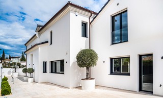 Exceptional, fully renovated beachside villa for sale on the prestigious Golden Mile, Marbella 10157 