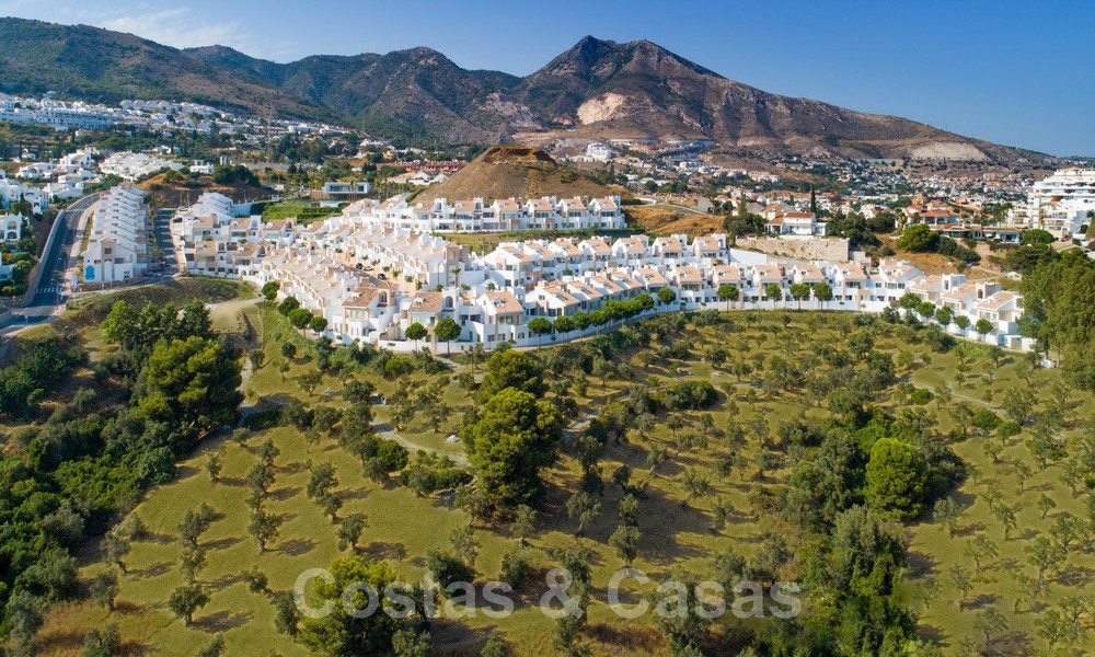 Spacious modern exclusive villas with amazing panoramic sea views for sale - Benalmadena, Costa del Sol 26487