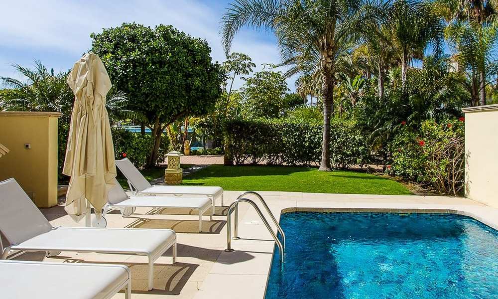 Spectacular frontline beach duplex apartment for sale, in an extraordinary complex, Puerto Banus, Marbella. 10219