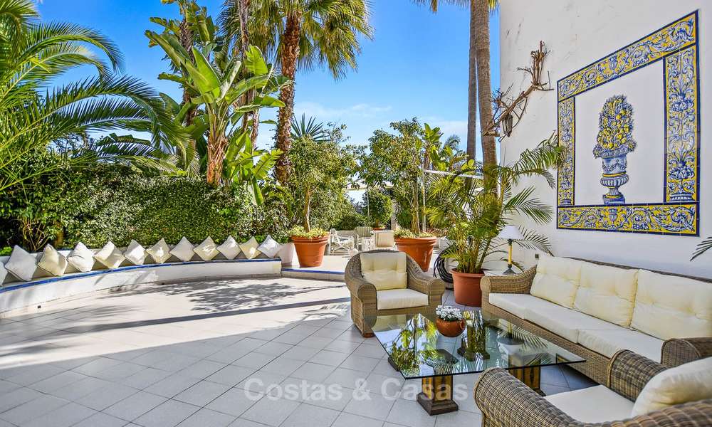 Charming, very spacious duplex ground floor apartment for sale, frontline beach and marina in Cabopino, East Marbella 10246