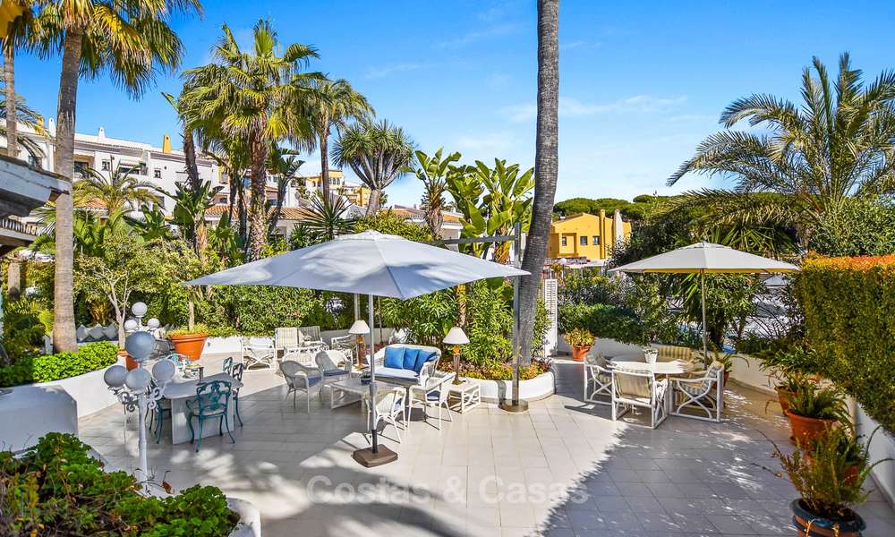 Charming, very spacious duplex ground floor apartment for sale, frontline beach and marina in Cabopino, East Marbella 10255