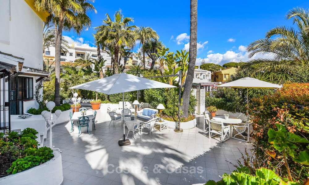 Charming, very spacious duplex ground floor apartment for sale, frontline beach and marina in Cabopino, East Marbella 10261