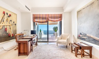 Impressive luxury modern penthouse apartment with panoramic sea views for sale, Marbella East 10293 