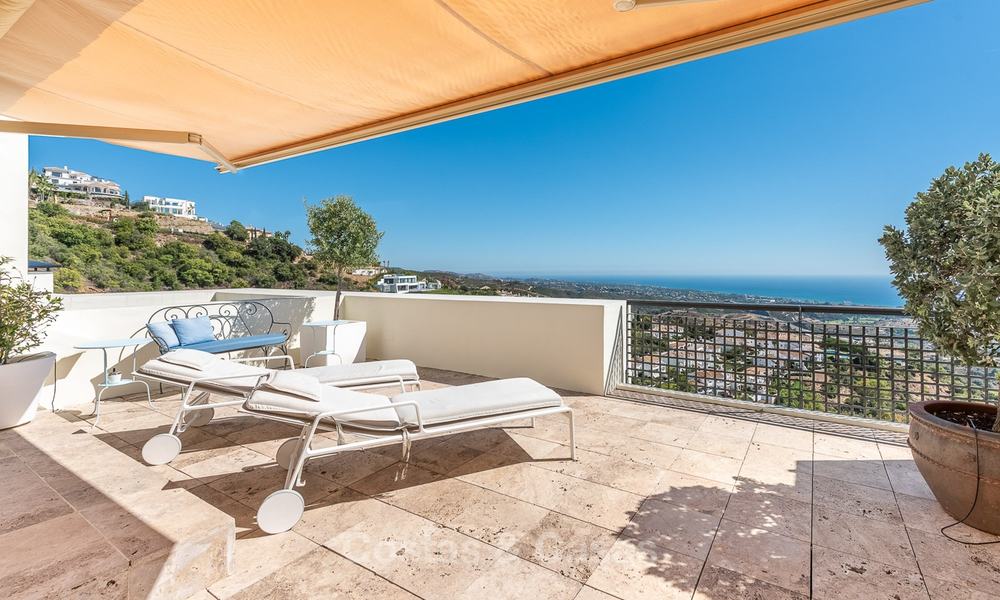 Impressive luxury modern penthouse apartment with panoramic sea views for sale, Marbella East 10294