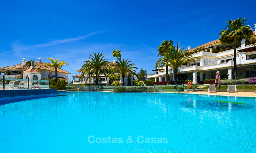 Magnificent luxury 6 - bedroom apartment in an exclusive complex for sale on the prestigious Golden Mile, Marbella 10378