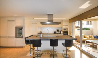 Magnificent luxury 6 - bedroom apartment in an exclusive complex for sale on the prestigious Golden Mile, Marbella 10380 