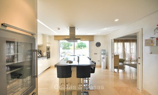 Magnificent luxury 6 - bedroom apartment in an exclusive complex for sale on the prestigious Golden Mile, Marbella 10381 