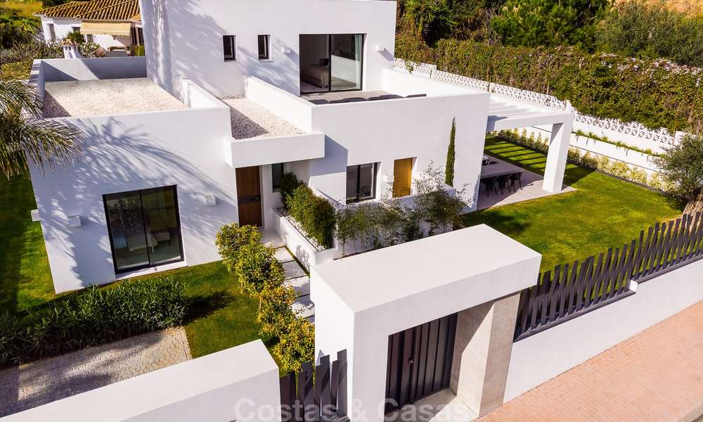 Exquisite modern contemporary luxury villa for sale in a superb location, walking distance to amenities, close to everything - San Pedro, Marbella 10409
